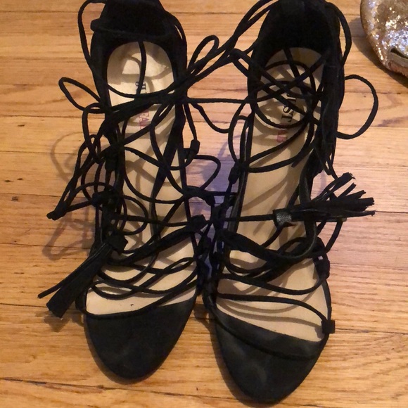 JustFab lace up strapped heel WORN ONCE - Picture 1 of 2